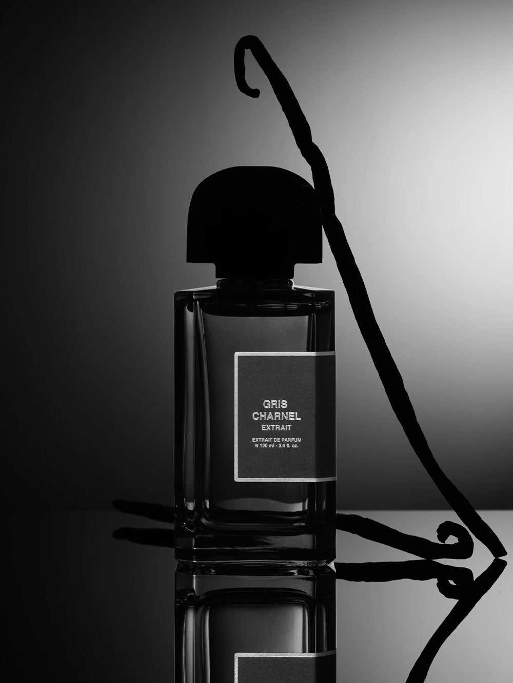 Gris Charnel Extrait de Parfum