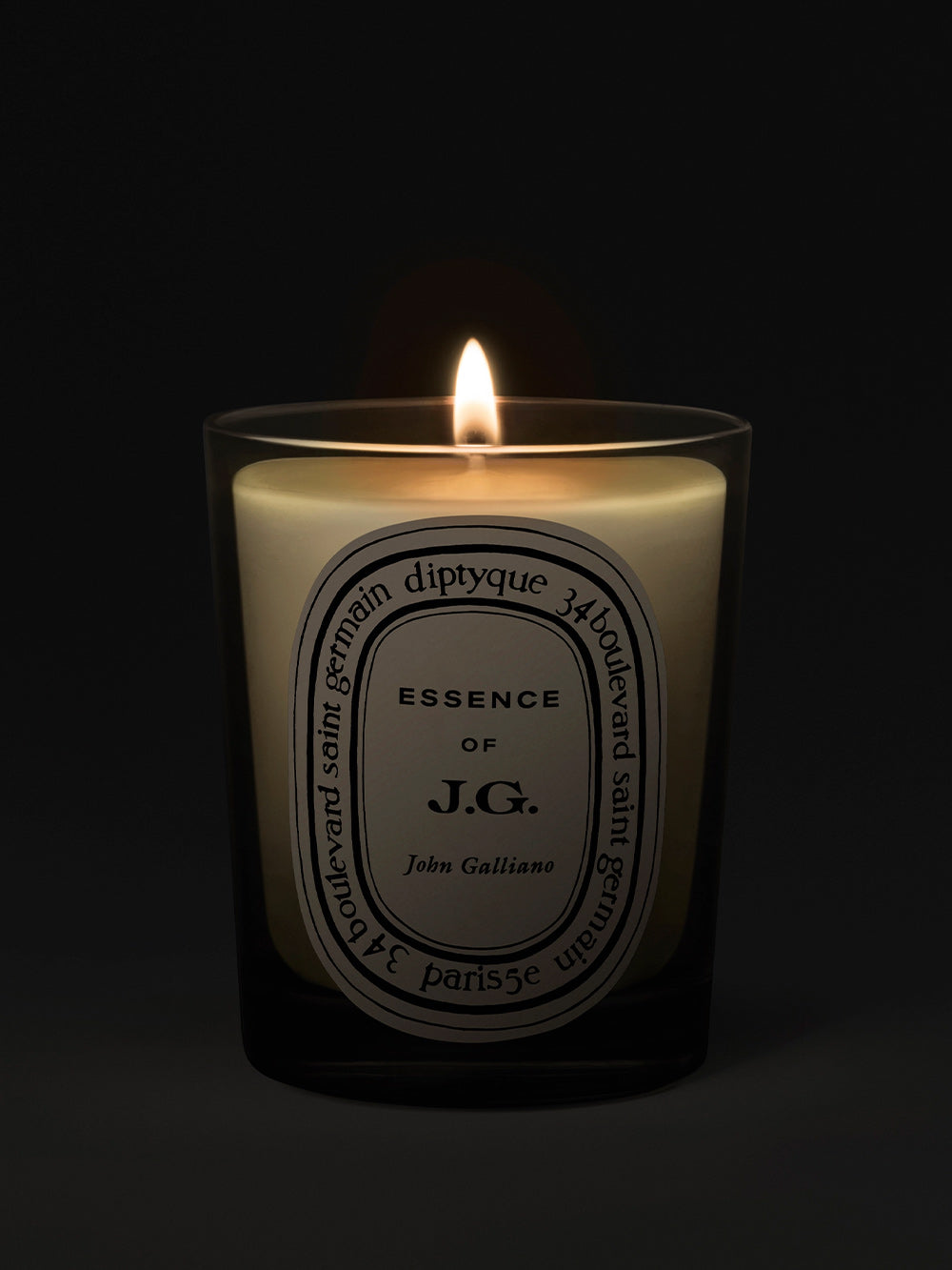 شمعة جون غاليانو