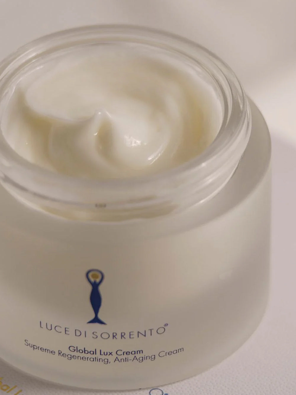 GLOBAL LUX CREAM