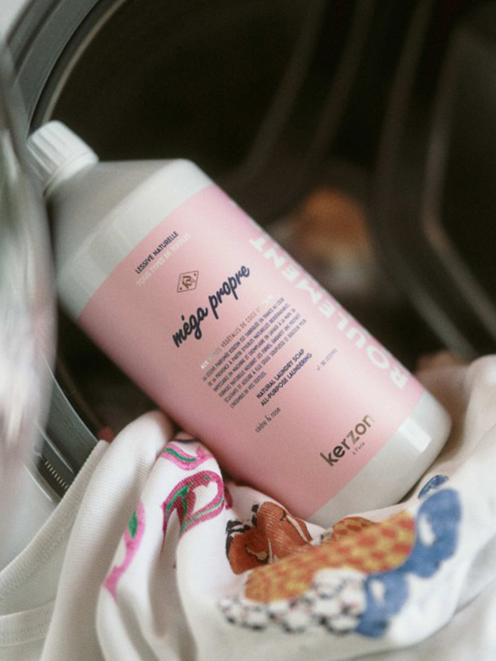 Méga Propre - Fragranced Laundry Soap