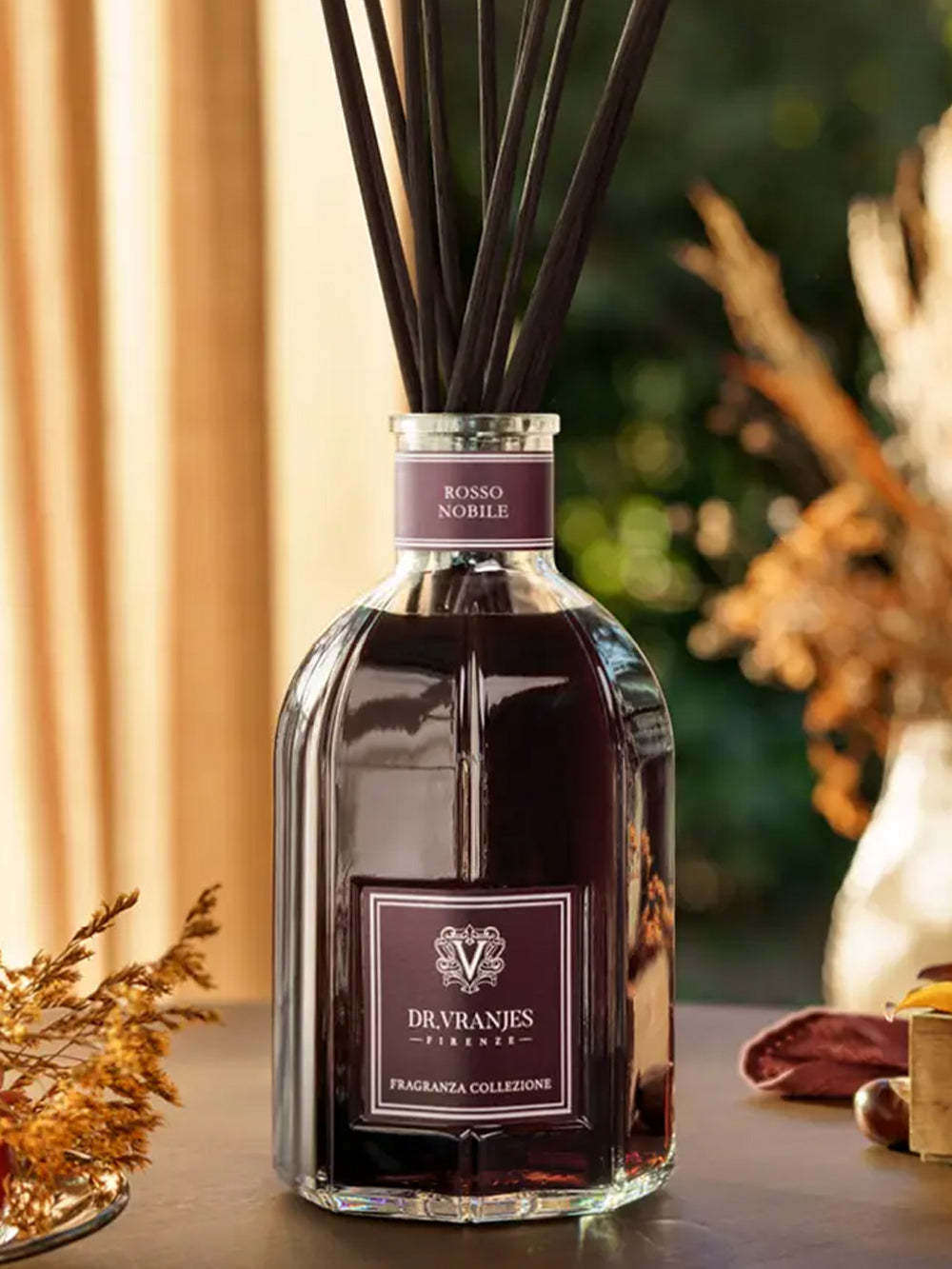 Fragranza di bottiglia di vetro di rosso nobil