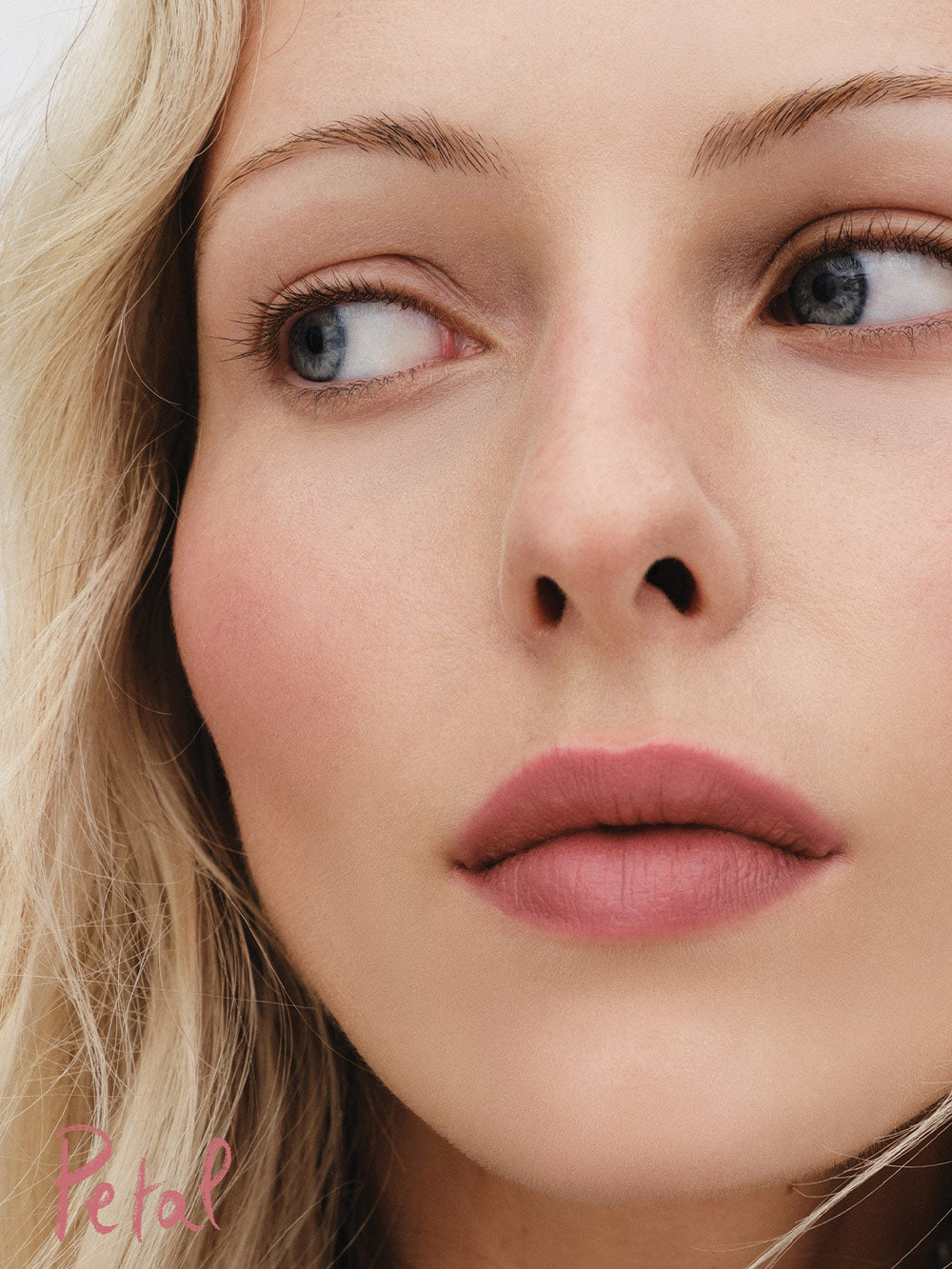 Lápiz labial mate de gamuza