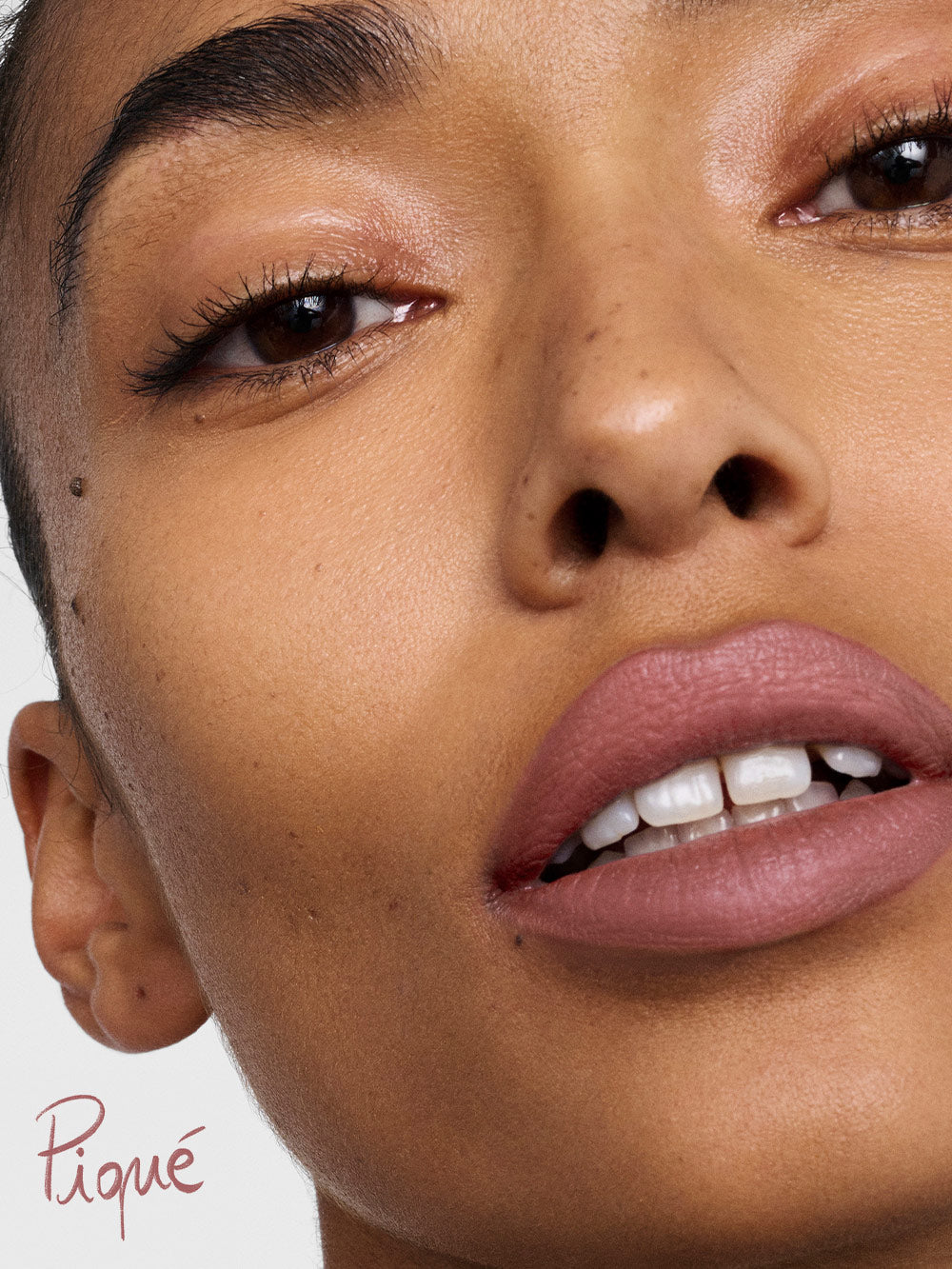 Lápiz labial mate de gamuza