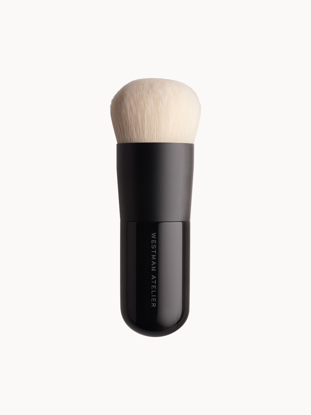Westman Atelier Foundation-Pinsel mit abgerundeter Form – ideal zum Verblenden von flüssigem Make-up wie den Vital Skincare Complexion Drops.