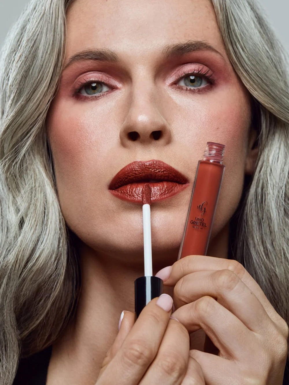 KUS Liquid Lipstick Marsala 04