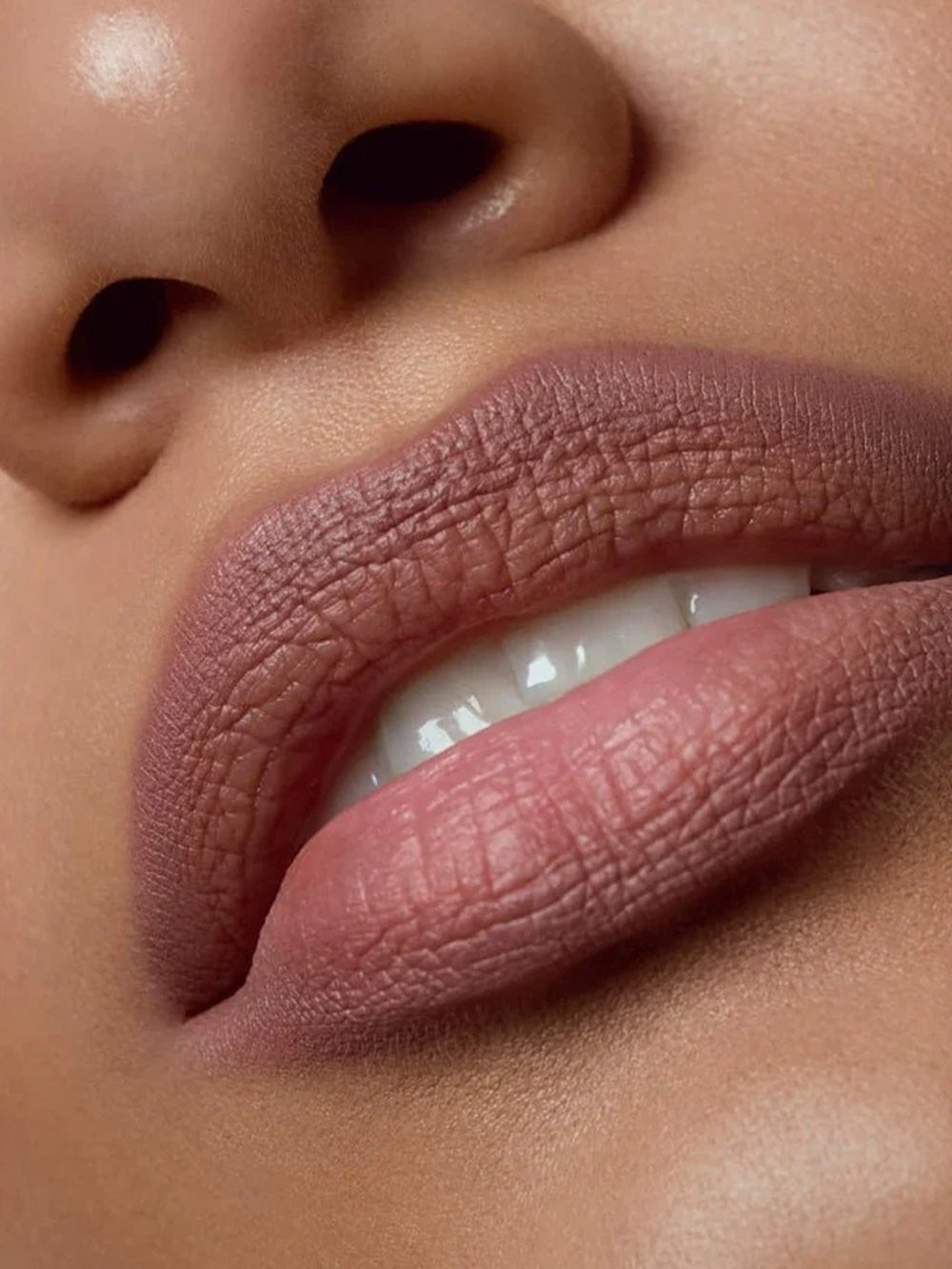 Lustec Διόρθωση Lipliner Nougat 10