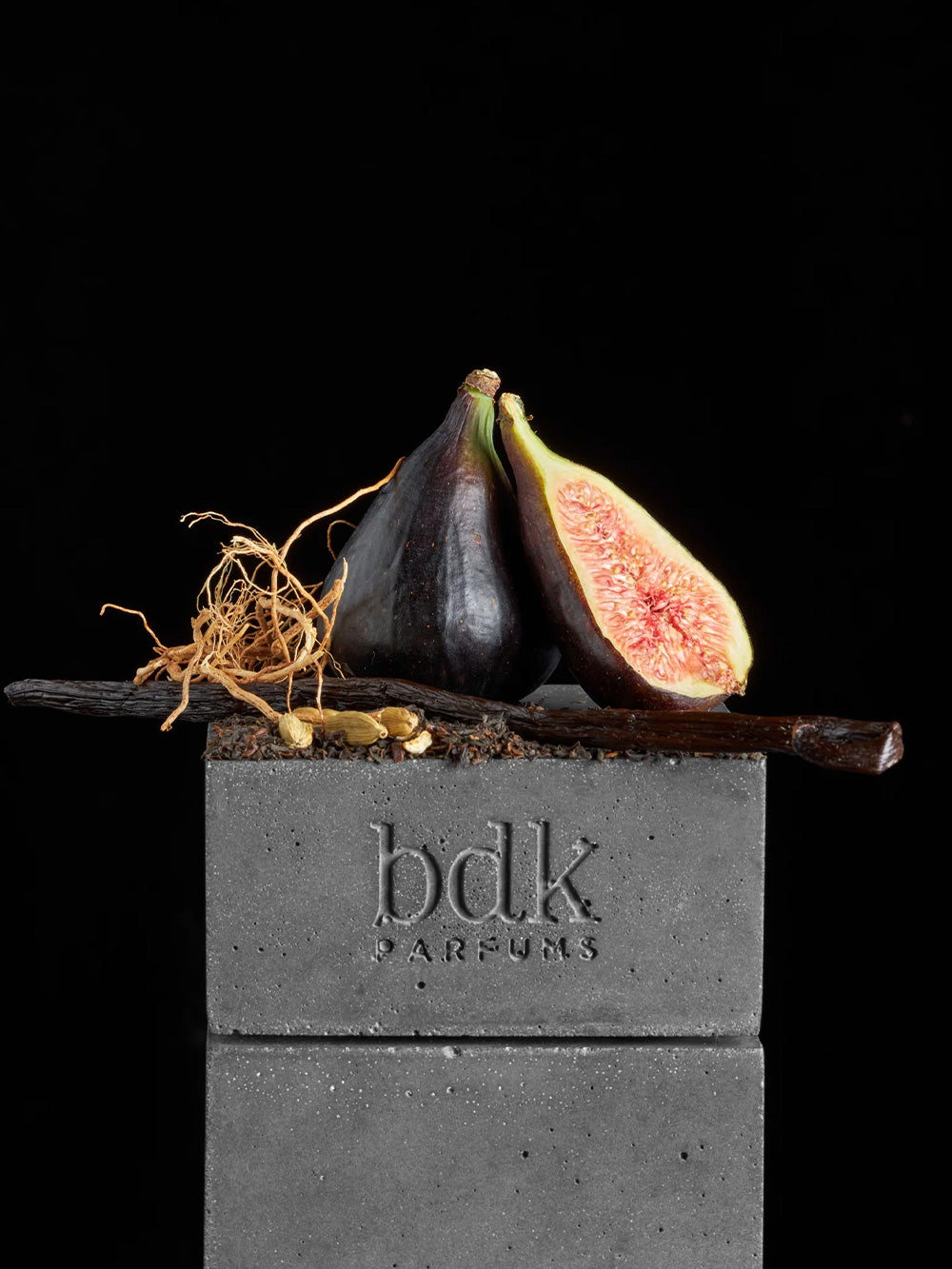 Gris Charnel Extrait de Parfum