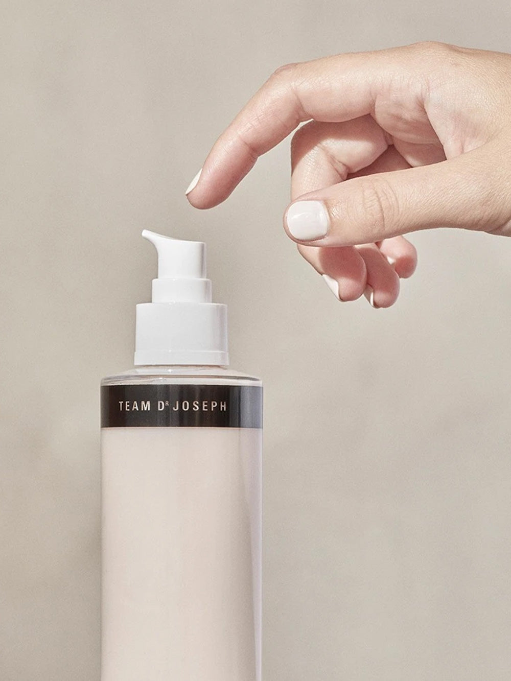 Leche de limpieza delicada