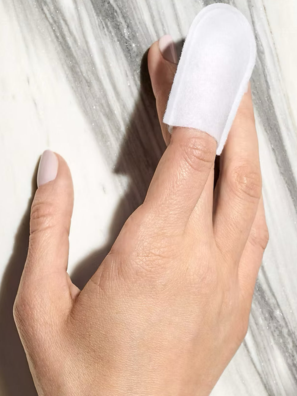 مزيل الناشئة