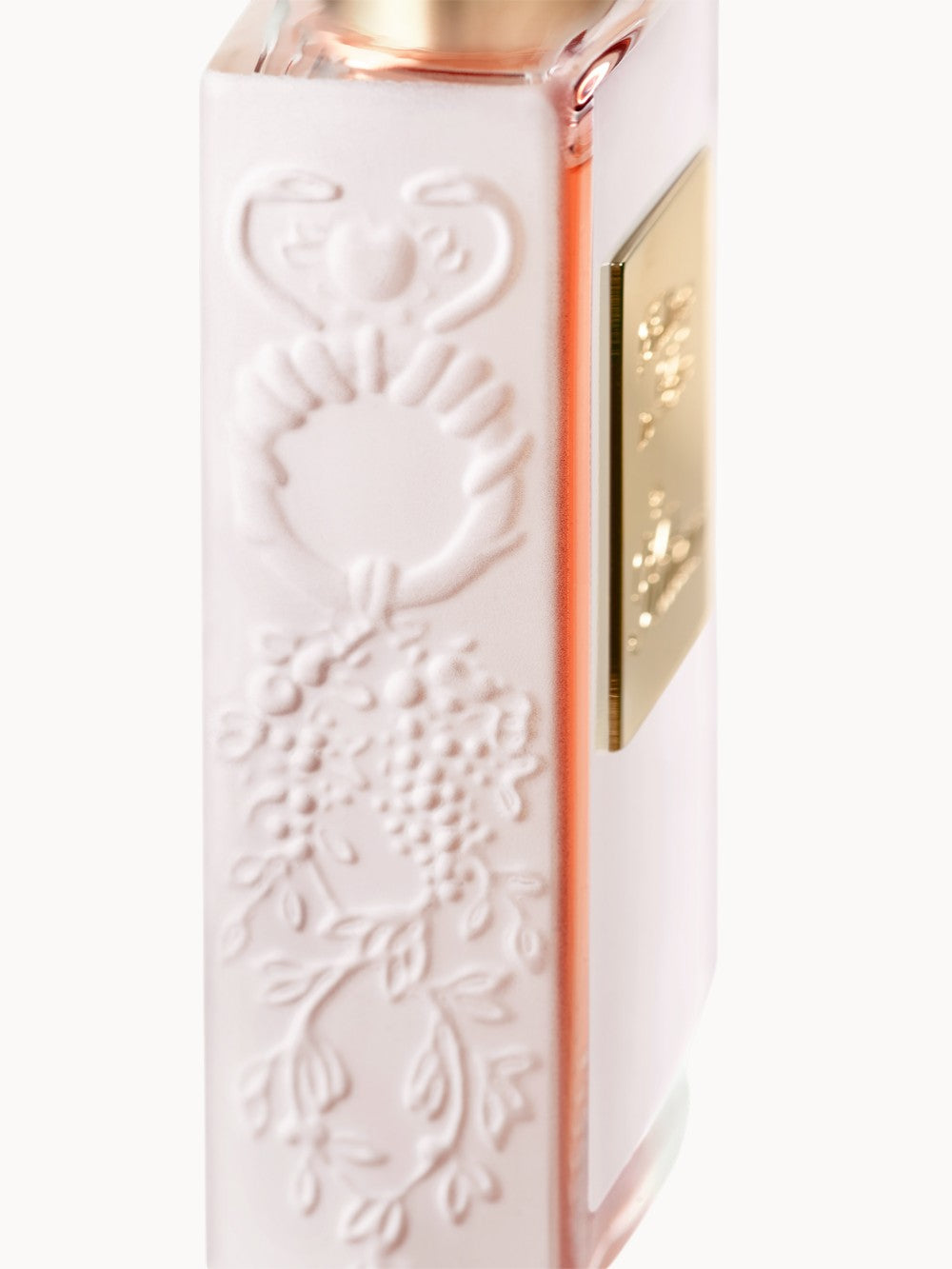 Love, don't be shy – Das Parfum & Beauty