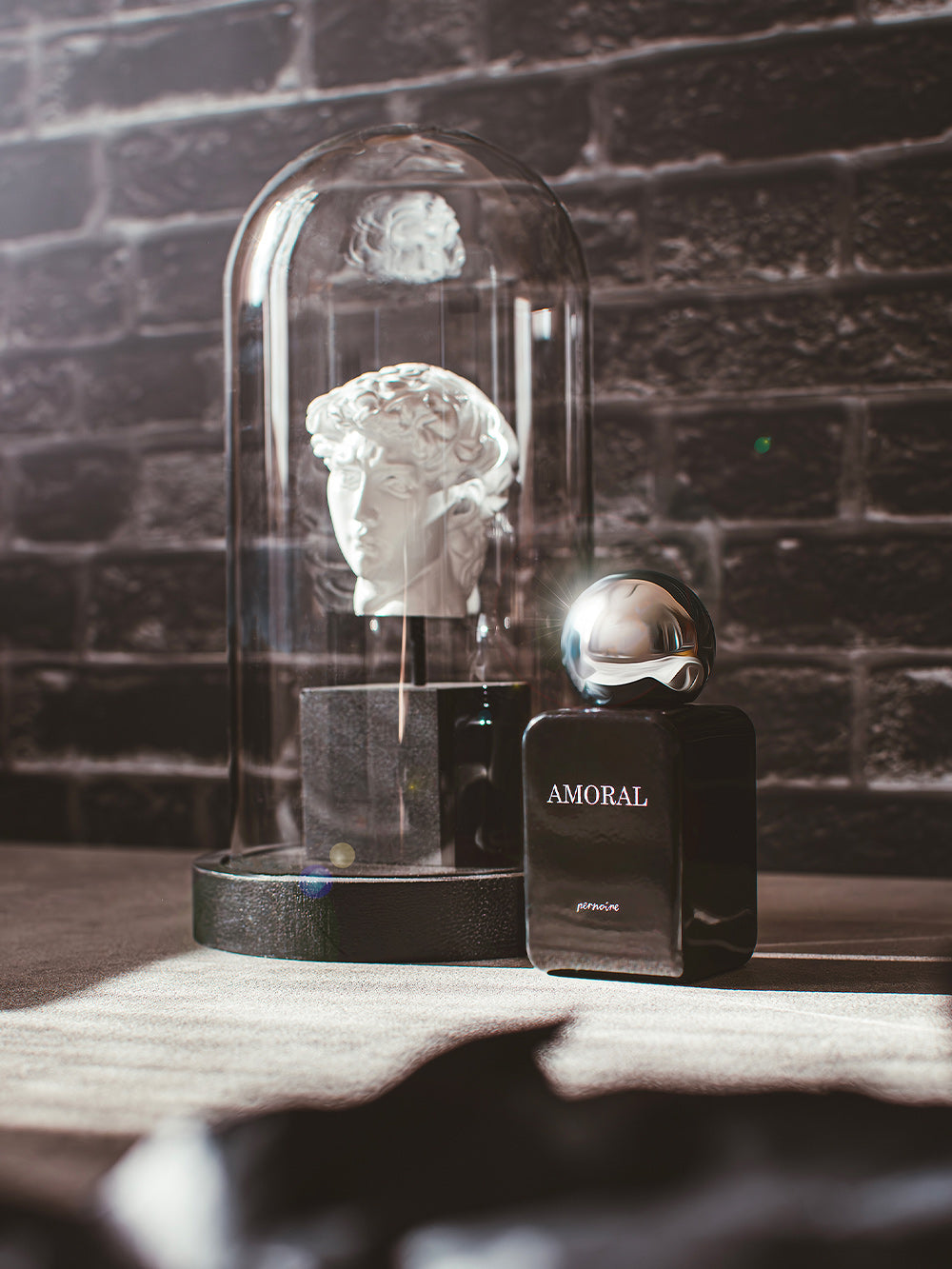 Amoral Extrait de Parfum