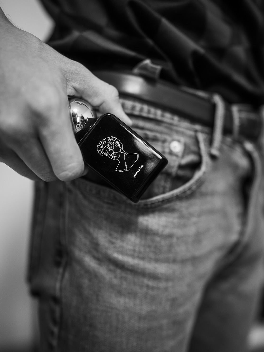 Amoral Extrait de Parfum