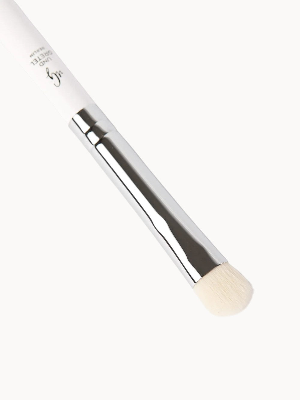 Servir el cepillo de ojos suave